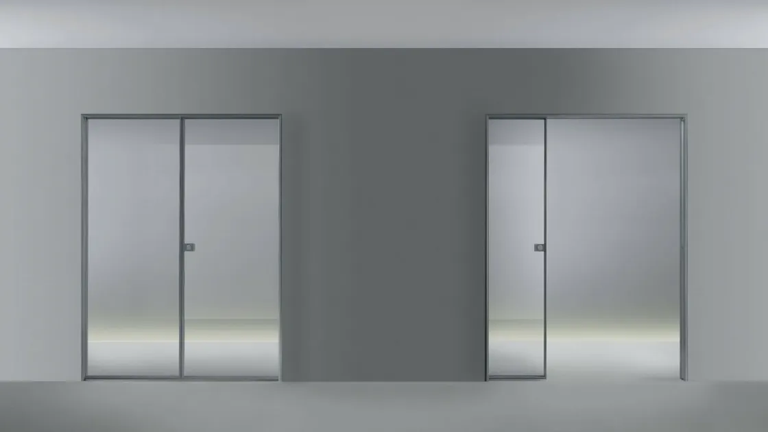 Porta scorrevole per interni Spin in Vetro riflettente chiaro con struttura in alluminio finitura Piombo di Rimadesio