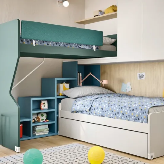 Cameretta a ponte con letto a castello Kids space 19 in melaminico di Nidi