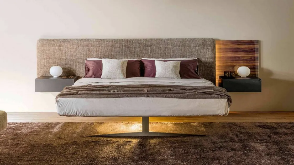 Letto con testiera in tessuto e vetro finitura ebano con gambe in acciaio Steel Free di Lago