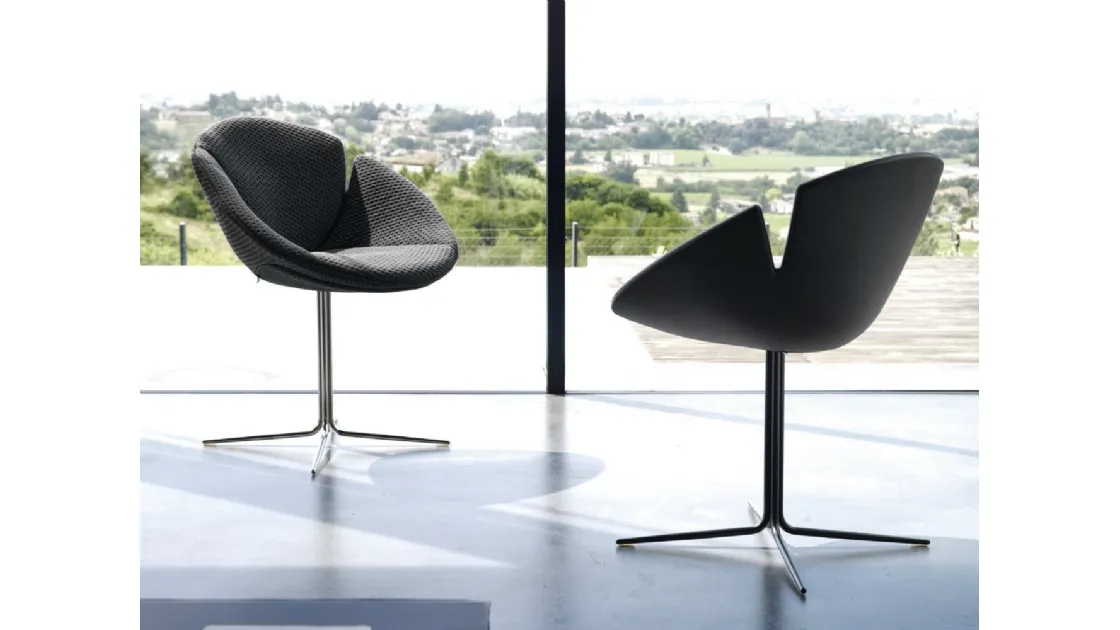 Poltroncina di design ispirata ad un fiore One Flo di Desirèe