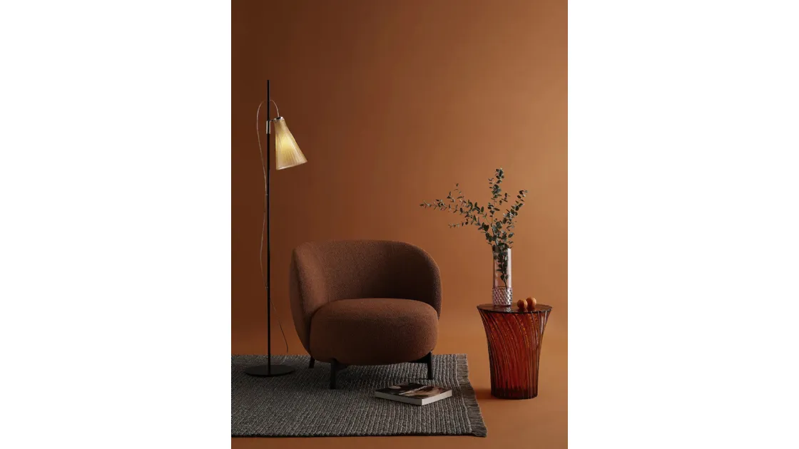 Poltroncina in tessuto Lunam di Kartell