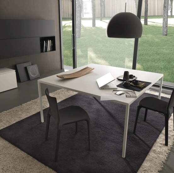 Tavolo in metallo Iron di Modulnova