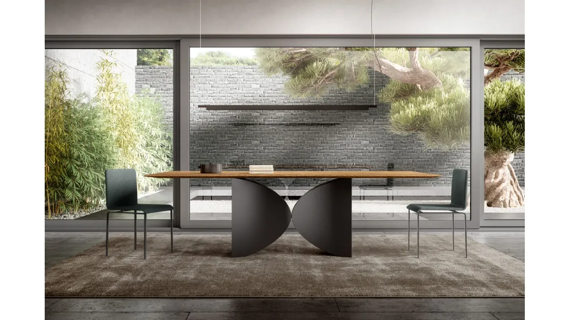 Tavolo Meet con top in Legno e base in metallo di Lago