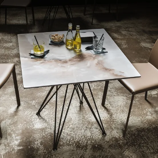 Tavolo quadrato in ceramica Ralph Keramik Bistrot di Cattelan Italia