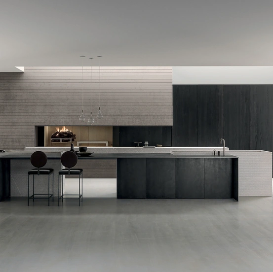 Cucina Design con isola Blade in Pietra Piasentina di Modulnova