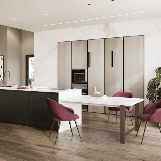 Cucina Moderna con isola Pratica 2409 di La Casa Moderna