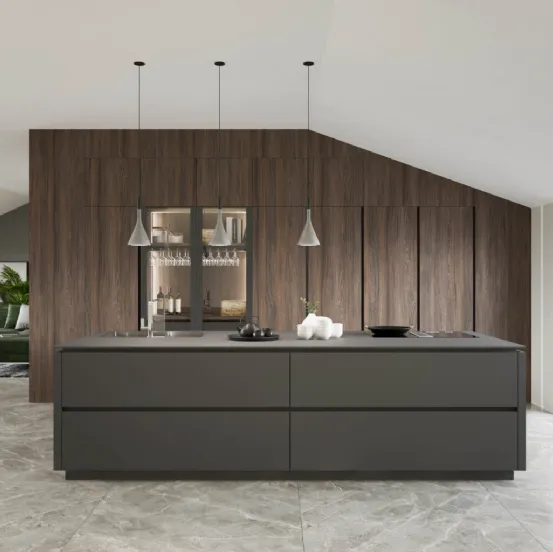 Cucina Moderna Sistematica con isola 02 Pura di La Casa Moderna