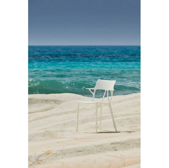 Sedia AI di Kartell