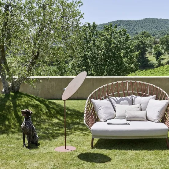 Divano Daybed in tessuto e metallo Emma Cross di Varaschin