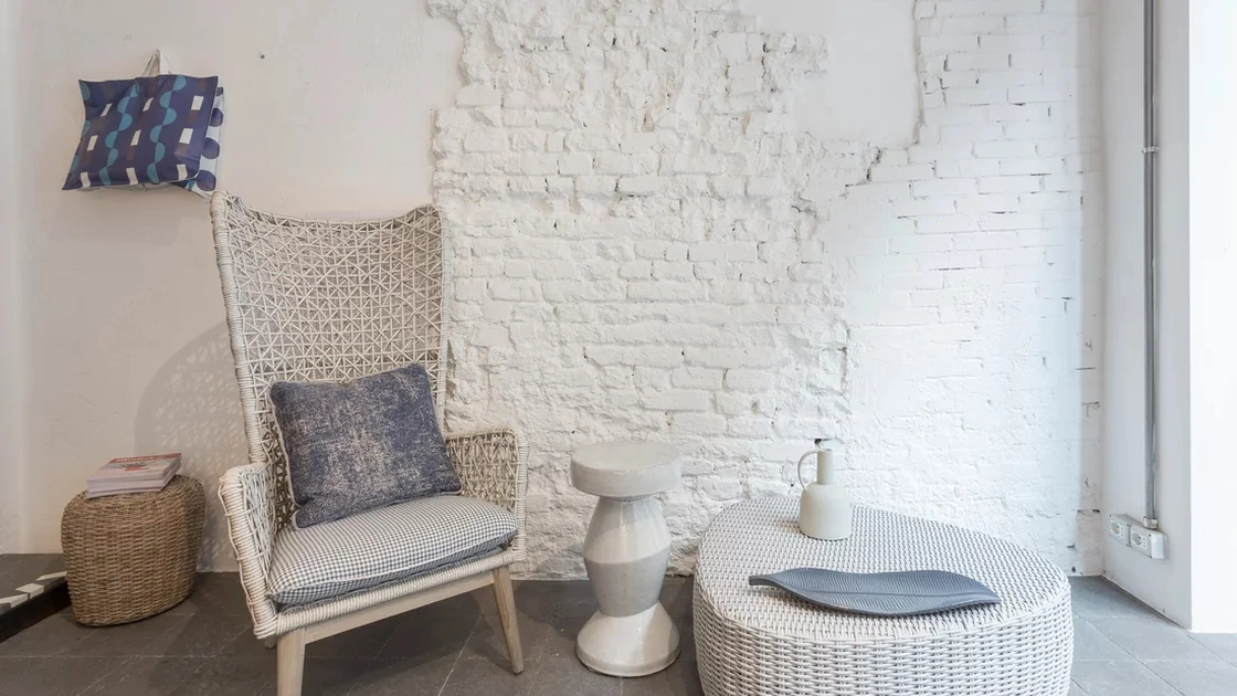 Poltroncina bergere Panda di Gervasoni