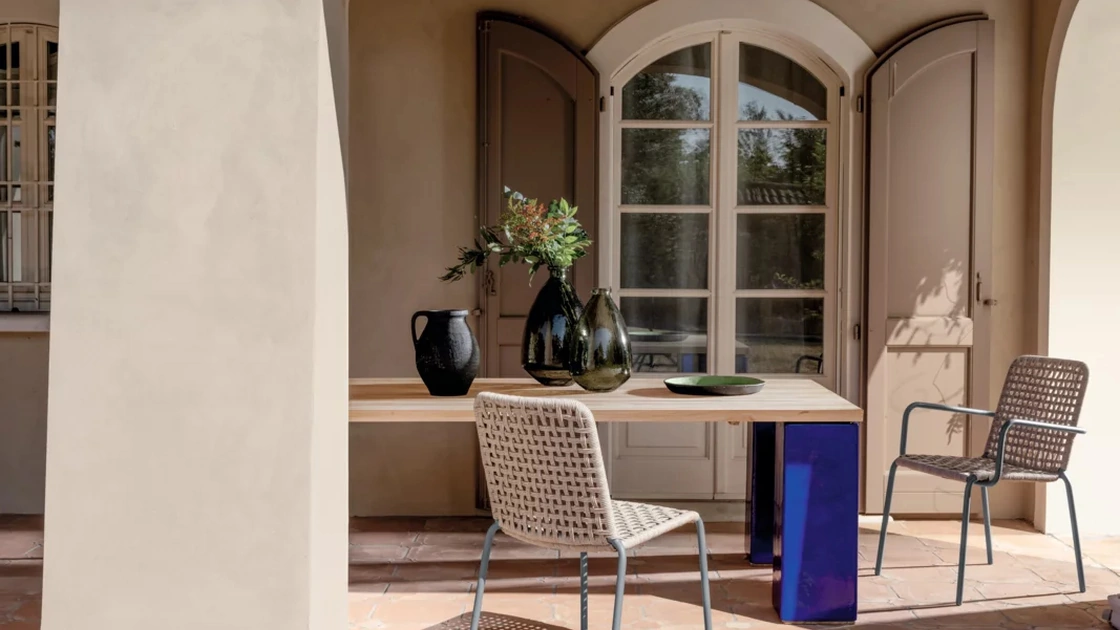 Sedia Straw in corda di polietilene e alluminio di Gervasoni