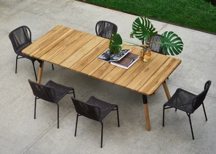 Sedia Cricket in fibra sintetica e alluminio di  Varaschin