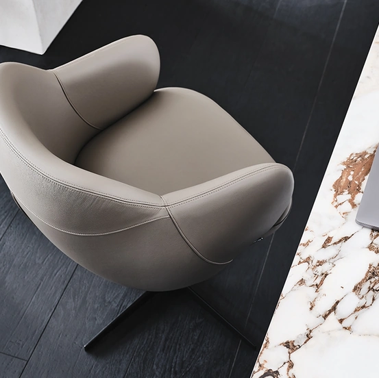 Poltrona direzionale Bombè X di Cattelan Italia